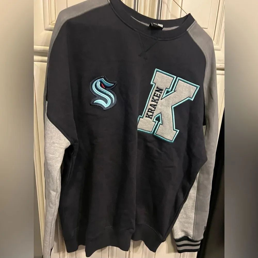 Seattle Kraken New Era Mens Applique Crewneck SP